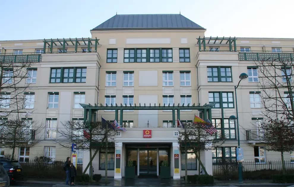 Aparthotel Adagio Val d'Europe: Guida al Transfer Aeroportuale per Disneyland Paris