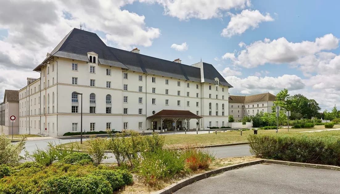 B&B Hotel Marne-la-Vallée: Полный гид по трансферу из аэропорта Disneyland Paris